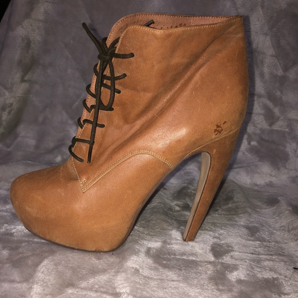 Aldo Heel Boots 8 1/2